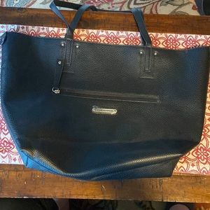 Stone Mountain Faux Leather lightweight tote bag